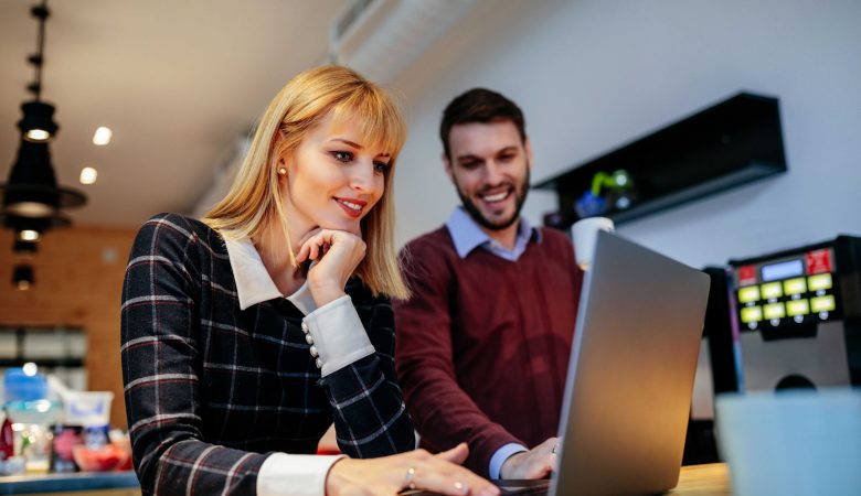 How AI is Revolutionizing the Food & Beverage Industry
